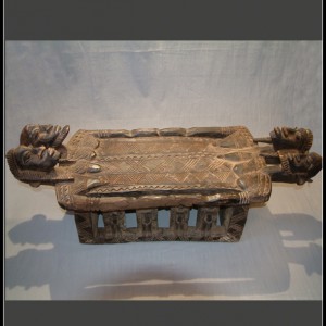 Dagon table large Dagon table large